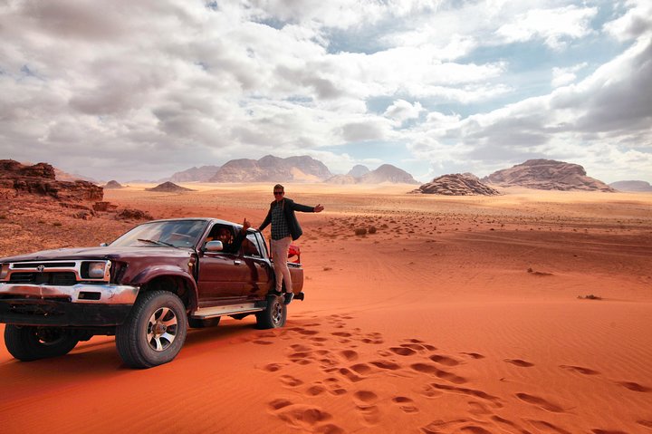 Jeep tours in Wadi Rum